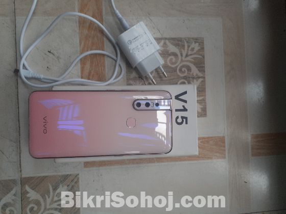 Vivo v15